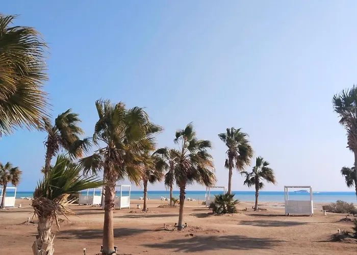Jutta Deluxe 2,5-bedroom-apartment Mangroovy-m10 El Gouna شقة *
